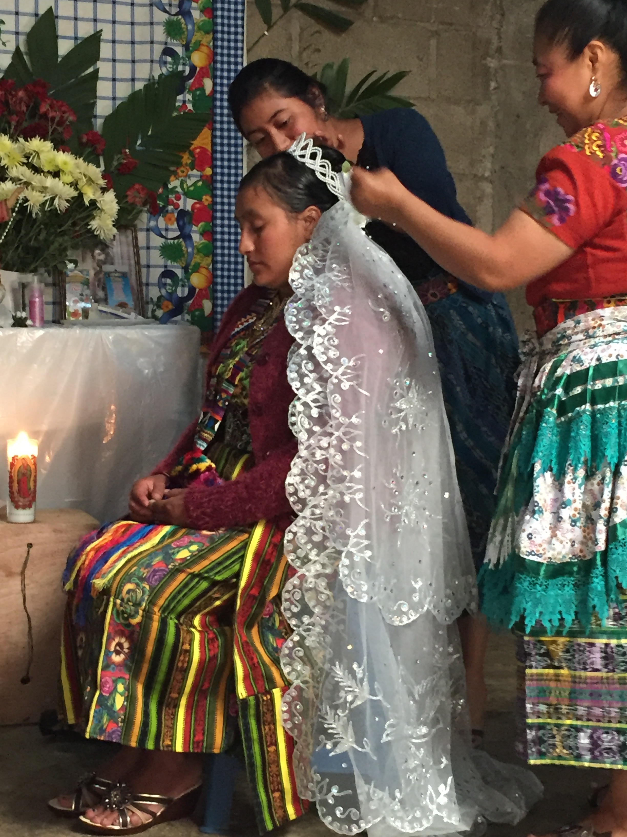 traditional guatemalan wedding dress